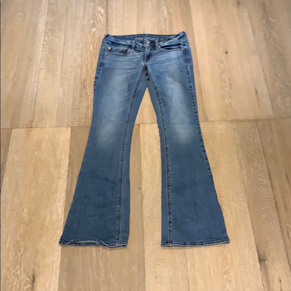 Light wash boot cut jeans